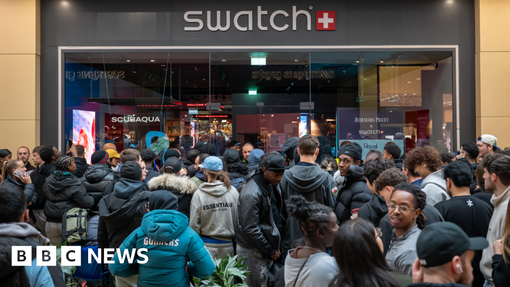 Swatch closes stores for second day after long queues for limited edition watchThe launch of a new £335 pocket watch has drawn criticism after queues of shoppers built up again.7 hrs agoEngland Swatch closes stores for second day after long queues for limited edition watchThe launch of a new £335 pocket watch has drawn criticism after queues of shoppers built up again.7 hrs agoEngland