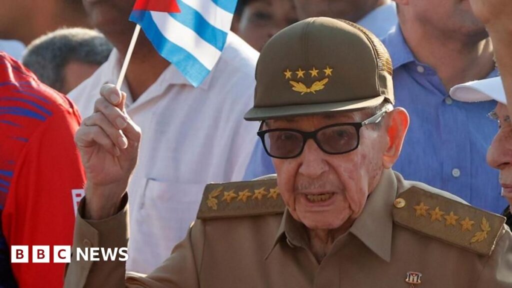 LIVEUS expected to announce charges against Cuba's former leader Raúl CastroIt's the latest move in a US pressure campaign against Cuba's communist government and relates to Havana attacking two civilian planes in 1996. LIVEUS expected to announce charges against Cuba's former leader Raúl CastroIt's the latest move in a US pressure campaign against Cuba's communist government and relates to Havana attacking two civilian planes in 1996.