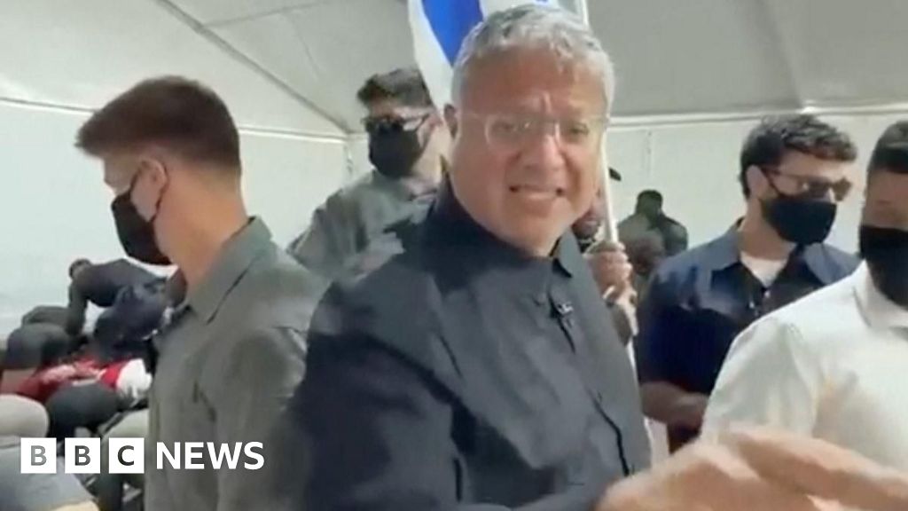 Far-right Israeli minister condemned for taunting handcuffed Gaza flotilla activistsFrance and Italy are among the countries that have criticised a video showing Itamar Ben-Gvir taunting dozens of activists detained at an Israeli port.2 hrs agoWorld Far-right Israeli minister condemned for taunting handcuffed Gaza flotilla activistsFrance and Italy are among the countries that have criticised a video showing Itamar Ben-Gvir taunting dozens of activists detained at an Israeli port.2 hrs agoWorld