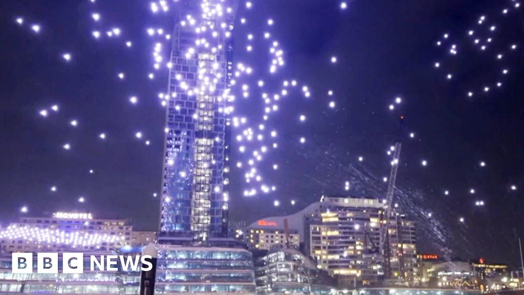 Watch: Dozens of light drones crash into Sydney harbourAlmost 90 drones fell from the sky over Sydney's Darling Harbour during a popular winter light show. 6 hrs agoAustralia Watch: Dozens of light drones crash into Sydney harbourAlmost 90 drones fell from the sky over Sydney's Darling Harbour during a popular winter light show. 6 hrs agoAustralia