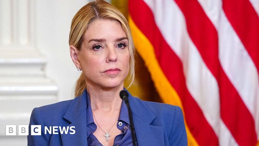 Former US Attorney General Pam Bondi diagnosed with cancer Bondi, who was diagnosed shortly after being ousted in April, is also joining the White House's new advisory council on AI.30 mins agoUS & Canada Former US Attorney General Pam Bondi diagnosed with cancer Bondi, who was diagnosed shortly after being ousted in April, is also joining the White House's new advisory council on AI.30 mins agoUS & Canada