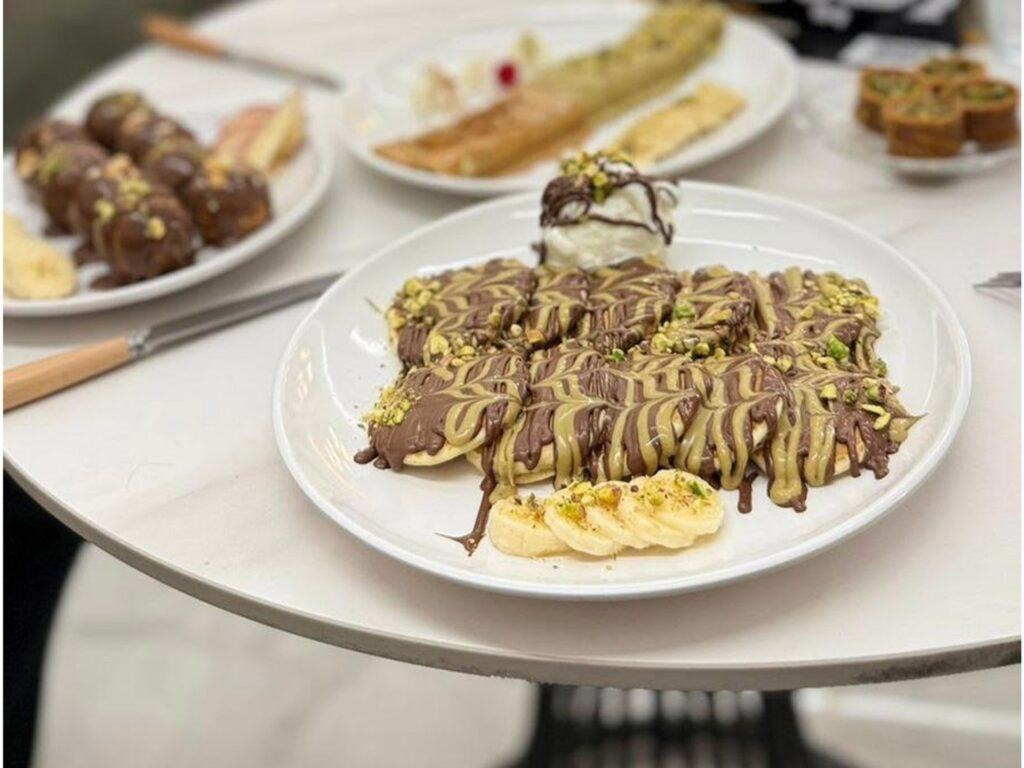 The dark side of Gaza’s new fancy cafes and restaurants The dark side of Gaza’s new fancy cafes and restaurants