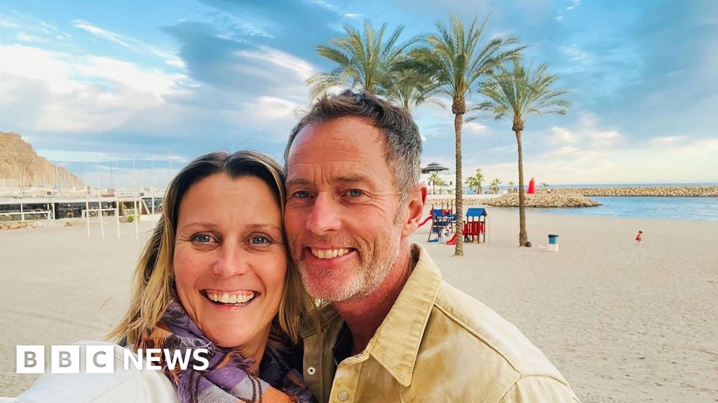 British couple lose Iran jail sentence appeal, family saysLindsay and Craig Foreman were arrested in January 2025 during a global motorbike journey.2 hrs agoMiddle East British couple lose Iran jail sentence appeal, family saysLindsay and Craig Foreman were arrested in January 2025 during a global motorbike journey.2 hrs agoMiddle East