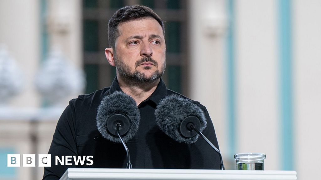 Zelensky proposes face-to-face talks in open letter to PutinUkraine's president tells the Russian leader that only "direct engagement" between the two countries could end the war, with the US focused on Iran. 10 mins agoEurope Zelensky proposes face-to-face talks in open letter to PutinUkraine's president tells the Russian leader that only "direct engagement" between the two countries could end the war, with the US focused on Iran. 10 mins agoEurope