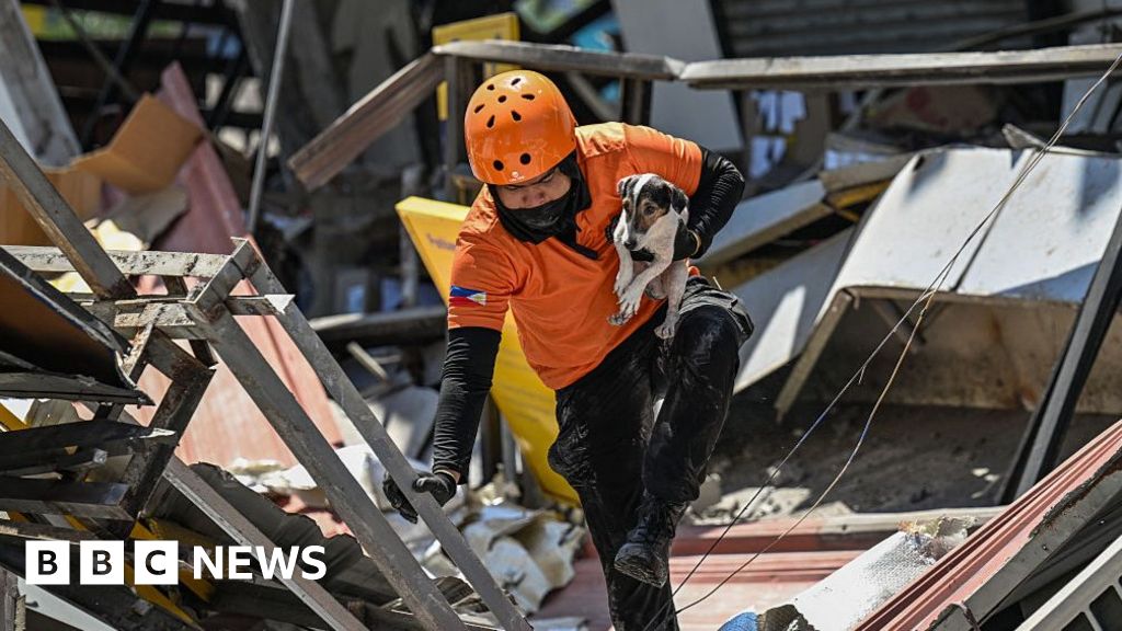 Hundreds of aftershocks jolt Philippines as officials say death toll could riseDozens of people are dead and hundreds more injured following an earthquake in the country's south.2 hrs agoAsia Hundreds of aftershocks jolt Philippines as officials say death toll could riseDozens of people are dead and hundreds more injured following an earthquake in the country's south.2 hrs agoAsia