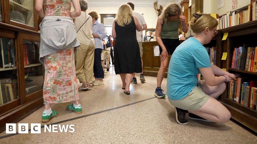 Watch: Historic US-Canada border library gets new Quebec-only entranceAfter more than a century of sharing the main entrance, Canadians were barred from using the library's US-side door by the Trump administration in 2025.11 hrs agoUS & Canada Watch: Historic US-Canada border library gets new Quebec-only entranceAfter more than a century of sharing the main entrance, Canadians were barred from using the library's US-side door by the Trump administration in 2025.11 hrs agoUS & Canada