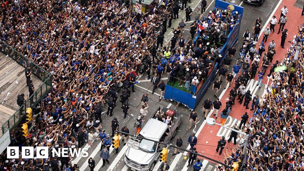 'City united after so long': New Yorkers rejoice in Knicks' championship paradeThe New York Knicks won the NBA Finals on Saturday, generating a citywide energy that culminated in a massive parade on Thursday.Just nowUS & Canada 'City united after so long': New Yorkers rejoice in Knicks' championship paradeThe New York Knicks won the NBA Finals on Saturday, generating a citywide energy that culminated in a massive parade on Thursday.Just nowUS & Canada