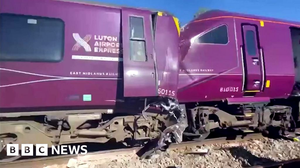 Driver dead and 33 people seriously injured as Bedford train crash declared major incidentThe crash, which happened at about 17:15 BST, has left almost 90 people hurt.1 hr agoBeds, Herts & Bucks Driver dead and 33 people seriously injured as Bedford train crash declared major incidentThe crash, which happened at about 17:15 BST, has left almost 90 people hurt.1 hr agoBeds, Herts & Bucks
