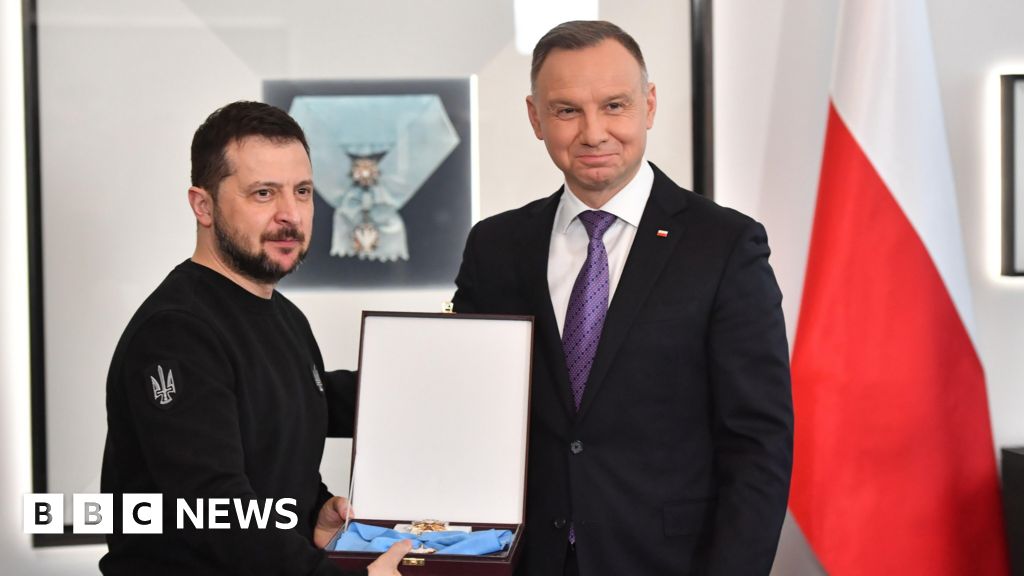 Zelensky returns highest Polish honour after award strippedUkraine's president said his country was open to "engagement" about "difficult and painful chapters of our shared past".2 hrs agoEurope Zelensky returns highest Polish honour after award strippedUkraine's president said his country was open to "engagement" about "difficult and painful chapters of our shared past".2 hrs agoEurope