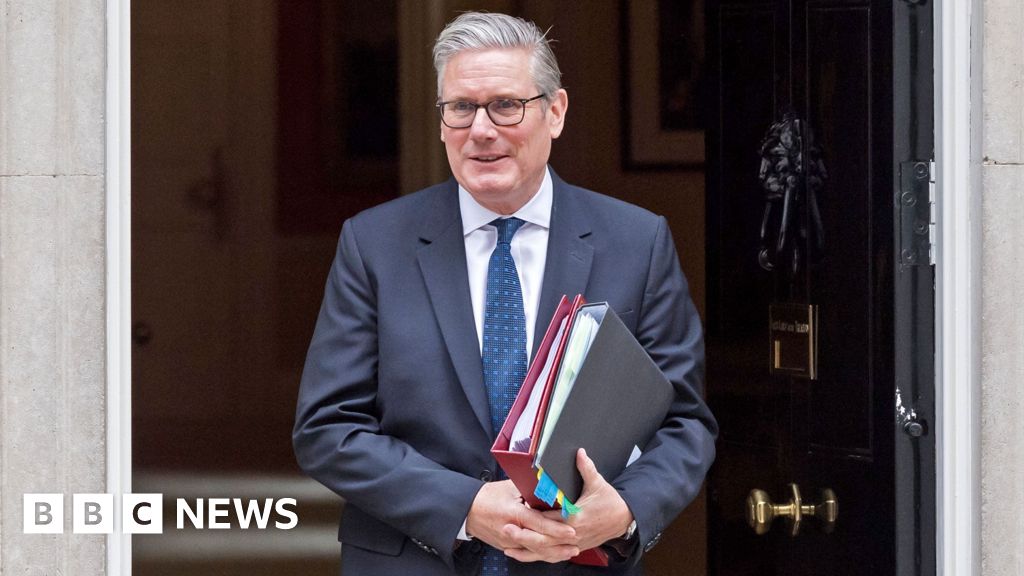 Chris Mason: All eyes on Starmer – what does the PM say, and when?For the third time in four years, we appear on the brink of a prime minister announcing their plan to leave office, the BBC's political editor writes.5 hrs agoPolitics Chris Mason: All eyes on Starmer - what does the PM say, and when?For the third time in four years, we appear on the brink of a prime minister announcing their plan to leave office, the BBC's political editor writes.5 hrs agoPolitics