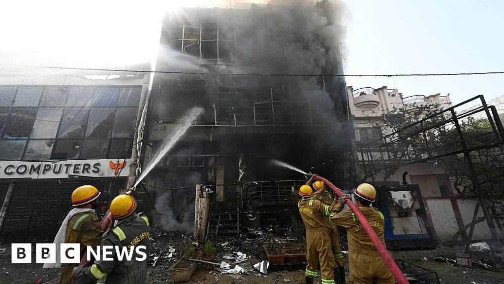 Inquiry ordered after building fire kills 15 in north India cityWitnesses described people jumping from windows to escape, while rescue teams broke through a wall to save lives.2 hrs agoAsia Inquiry ordered after building fire kills 15 in north India cityWitnesses described people jumping from windows to escape, while rescue teams broke through a wall to save lives.2 hrs agoAsia