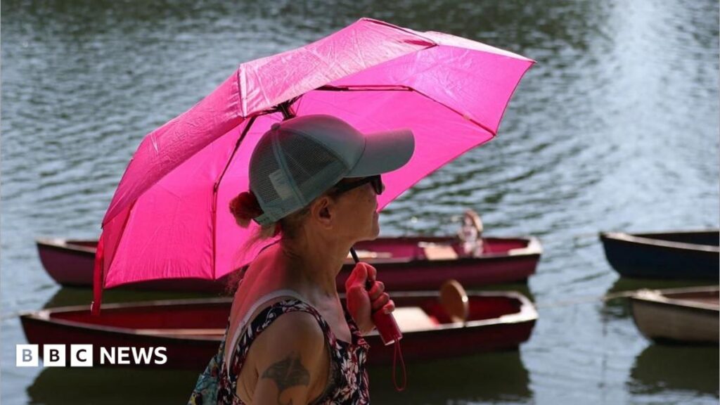 LIVERed extreme weather warning in place for London and south-east England after record June heatA high of 36.7C provisionally recorded in Merryfield, Somerset on Thursday also makes it the hottest day of 2026 so far. LIVERed extreme weather warning in place for London and south-east England after record June heatA high of 36.7C provisionally recorded in Merryfield, Somerset on Thursday also makes it the hottest day of 2026 so far.