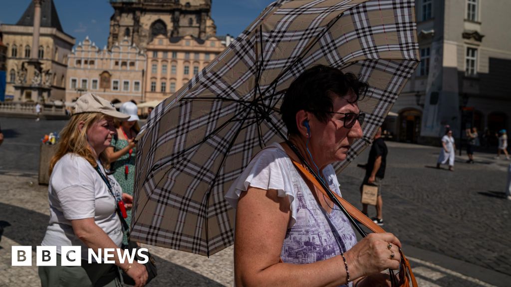 Heatwave breaks records in Germany, Denmark and Czech RepublicAn estimated 150 million people are now experiencing temperatures of over 35C across Europe.56 mins agoEurope Heatwave breaks records in Germany, Denmark and Czech RepublicAn estimated 150 million people are now experiencing temperatures of over 35C across Europe.56 mins agoEurope