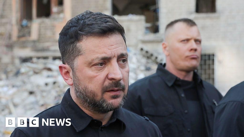Zelensky to press Nato for air defence systems after intense Russian strikesThe Ukrainian president will use the Nato meeting in Turkey to argue he needs more interceptor missiles.44 mins agoEurope Zelensky to press Nato for air defence systems after intense Russian strikesThe Ukrainian president will use the Nato meeting in Turkey to argue he needs more interceptor missiles.44 mins agoEurope
