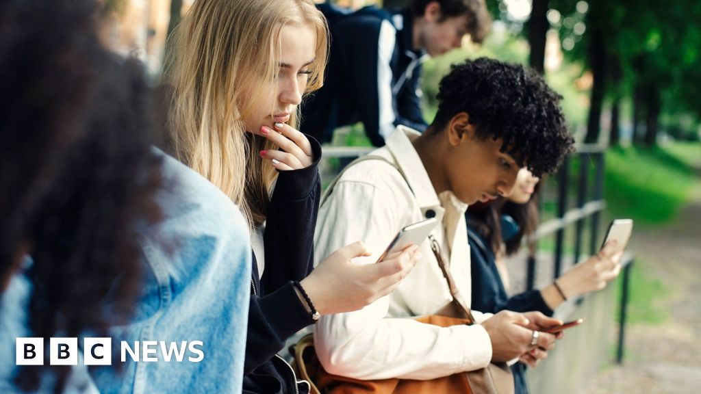 Midnight social media curfew proposed for UK teens aged 16 and 17The government says it will improve teenagers' lives but campaigners call it a "missed opportunity".19 mins ago Midnight social media curfew proposed for UK teens aged 16 and 17The government says it will improve teenagers' lives but campaigners call it a "missed opportunity".19 mins ago