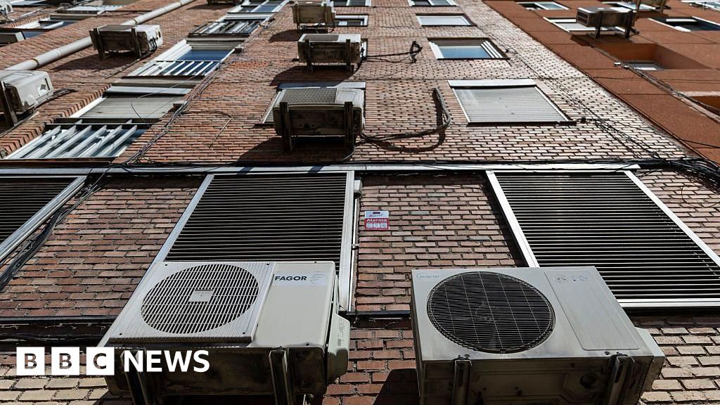 As heatwaves strike, Europeans turn to prized Chinese air-conditionerPreviously little-known in Europe, the Midea PortaSplit has become a household name this summer.48 mins agoWorld As heatwaves strike, Europeans turn to prized Chinese air-conditionerPreviously little-known in Europe, the Midea PortaSplit has become a household name this summer.48 mins agoWorld