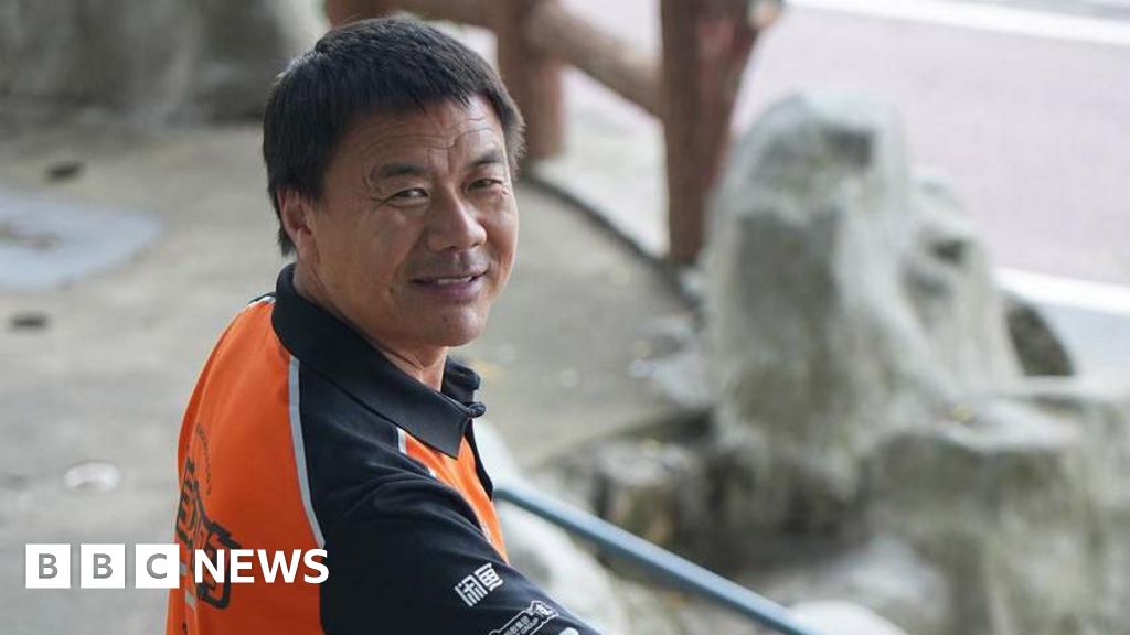 Food delivery rider wins China's top literary prizeWang Jibing is among blue-collar Chinese workers gaining wider attention for their literary works.53 mins agoAsia Food delivery rider wins China's top literary prizeWang Jibing is among blue-collar Chinese workers gaining wider attention for their literary works.53 mins agoAsia