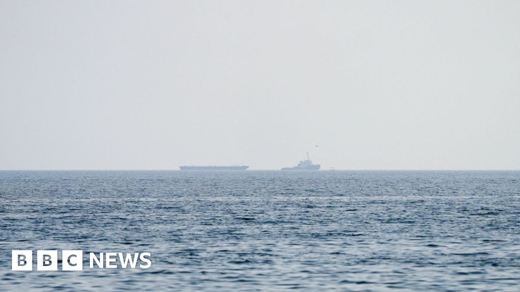 US says it will use frozen Iranian assets to fund damage to ships as strikes continueUS President Donald Trump said any damages to ships and cargo would be paid for using Iranian assets.1 hr agoWorld US says it will use frozen Iranian assets to fund damage to ships as strikes continueUS President Donald Trump said any damages to ships and cargo would be paid for using Iranian assets.1 hr agoWorld