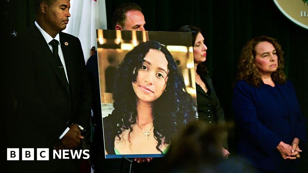 Texts reveal 14-year-old allegedly murdered by singer D4vd had pregnancy and abortionProsecutors allege D4vd started abusing the girl when she was 13 and she had threatened to expose him.3 hrs agoUS & Canada Texts reveal 14-year-old allegedly murdered by singer D4vd had pregnancy and abortionProsecutors allege D4vd started abusing the girl when she was 13 and she had threatened to expose him.3 hrs agoUS & Canada