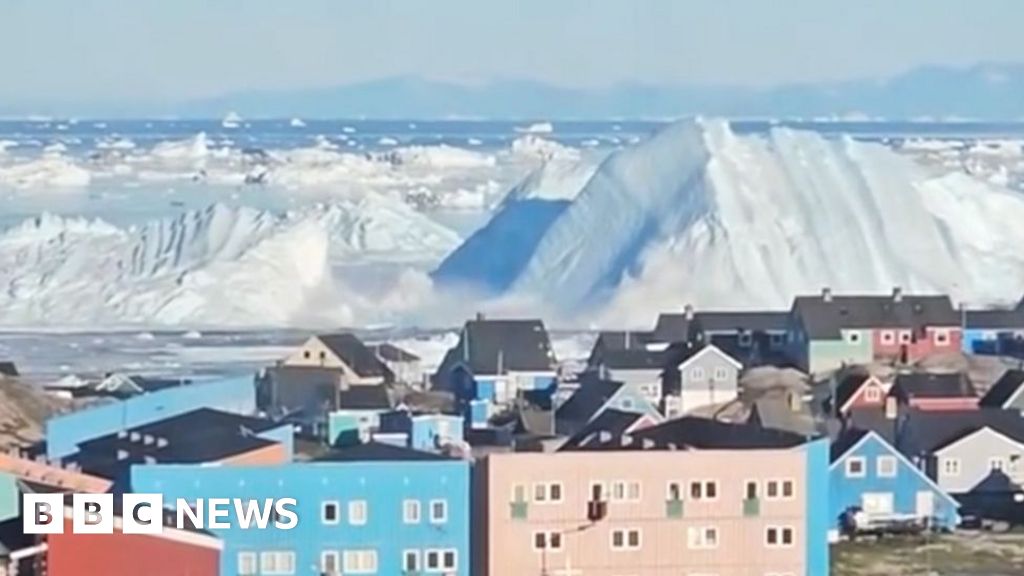 Watch: Giant iceberg turns over near Greenland's coastVideo captured by a passerby showed the moment the iceberg collapsed creating a big wave. 44 mins agoEurope Watch: Giant iceberg turns over near Greenland's coastVideo captured by a passerby showed the moment the iceberg collapsed creating a big wave. 44 mins agoEurope