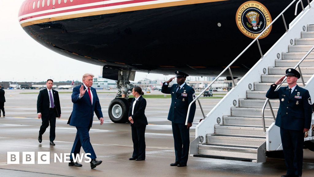 Trump confirms he switched planes after Nato summit because of possible threat Journalists and White House staff who were on board the jet were unaware the president had left.10 hrs agoWorld Trump confirms he switched planes after Nato summit because of possible threat Journalists and White House staff who were on board the jet were unaware the president had left.10 hrs agoWorld
