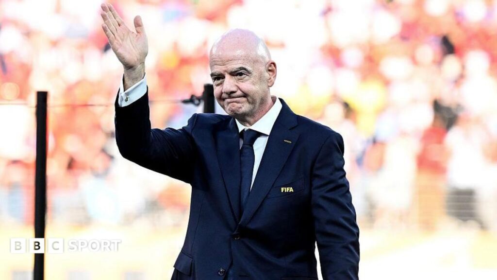 New Zealand break with Oceania Football Confederation to withdraw Infantino supportNew Zealand break rank with Oceania's football governing body to become the latest nation to withdraw support for Fifa president Gianni Infantino.3 hrs agoWorld Cup