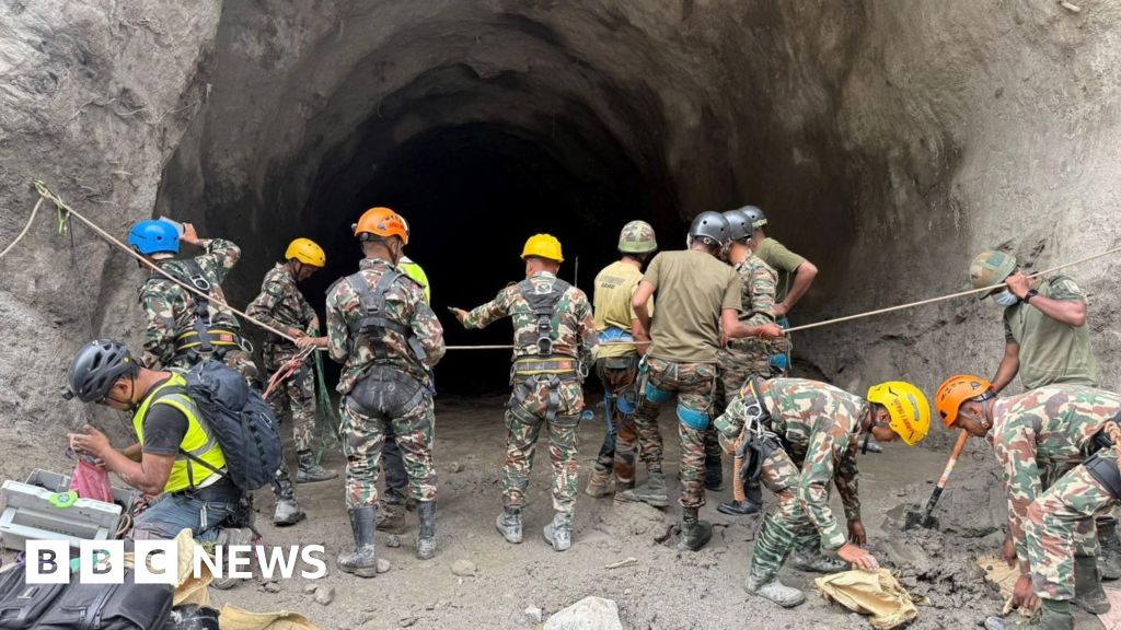 Nepal rescuers blast hillside in search of hydropower workers as families wait anxiouslyRescuers have resorted to explosives as they struggle to reach trapped workers, as the flooding death toll reaches 939.10 mins agoAsia Nepal rescuers blast hillside in search of hydropower workers as families wait anxiouslyRescuers have resorted to explosives as they struggle to reach trapped workers, as the flooding death toll reaches 939.10 mins agoAsia