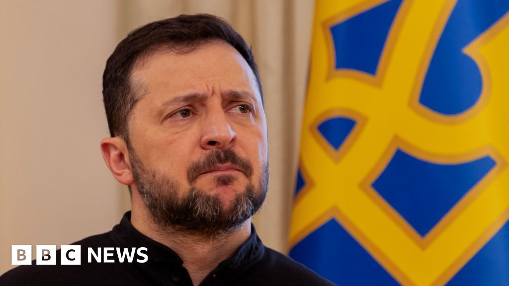 Zelensky says airlines should avoid Russian airspace as Ukraine escalates drone operationsChinese and Gulf state airlines are among those still using Russian airspace. Meanwhile, Russia says it will intensify its own attacks on Ukraine.4 hrs agoEurope Zelensky says airlines should avoid Russian airspace as Ukraine escalates drone operationsChinese and Gulf state airlines are among those still using Russian airspace. Meanwhile, Russia says it will intensify its own attacks on Ukraine.4 hrs agoEurope
