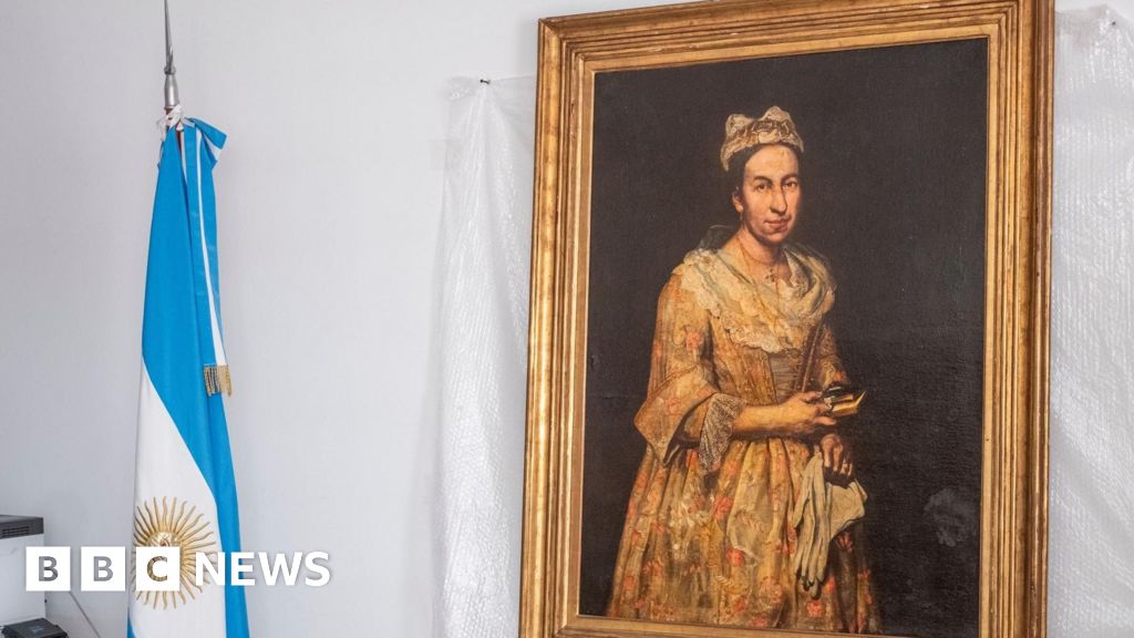 Argentine couple to return Nazi-looted painting to rightful ownerThe late-baroque Portrait of a Lady was lost for 80 years until it was spotted in photographs of a house for sale near Buenos Aires.3 hrs agoWorld Argentine couple to return Nazi-looted painting to rightful ownerThe late-baroque Portrait of a Lady was lost for 80 years until it was spotted in photographs of a house for sale near Buenos Aires.3 hrs agoWorld