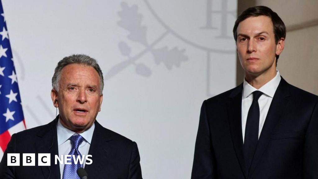 US envoys arrive in Moscow ahead of Ukraine talksSteve Witkoff and Jared Kushner are due to hold talks with Russia before travelling to Ukraine on Sunday.43 mins agoEurope US envoys arrive in Moscow ahead of Ukraine talksSteve Witkoff and Jared Kushner are due to hold talks with Russia before travelling to Ukraine on Sunday.43 mins agoEurope