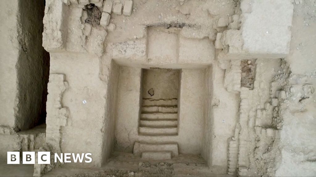 Watch: Archeologists discover ancient tomb in PeruThe burial site of the ancient pre-Incan Chimu culture was found largely intact.2 hrs agoLatin America Watch: Archeologists discover ancient tomb in PeruThe burial site of the ancient pre-Incan Chimu culture was found largely intact.2 hrs agoLatin America