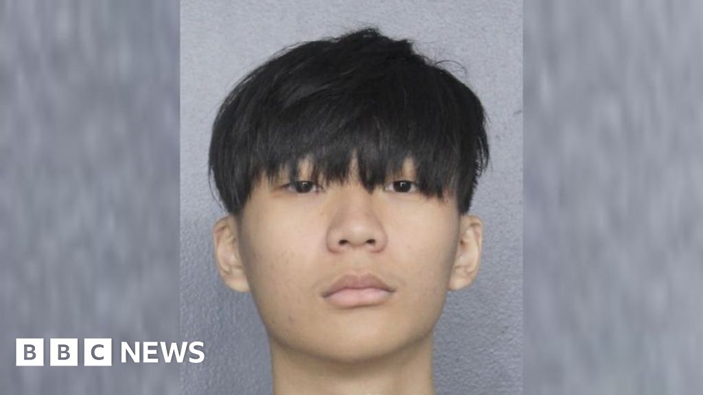 Singaporean man pleads guilty in US to massive crypto heistMalone Lam and his associates used the proceeds of their crimes to fund a luxurious lifestyle, US authorities said.41 mins agoAsia Singaporean man pleads guilty in US to massive crypto heistMalone Lam and his associates used the proceeds of their crimes to fund a luxurious lifestyle, US authorities said.41 mins agoAsia