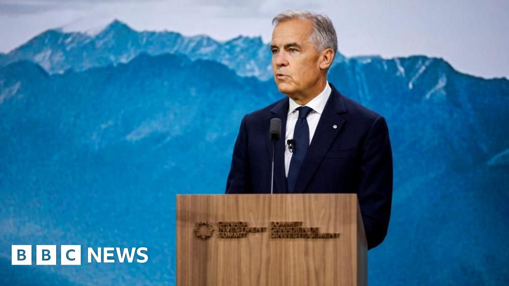 Canada is a 'safe harbour' for global finance, Carney saysThe prime minister is hosting a major global investment summit, with the goal of attracting investment amid a trade war with the US. 13 mins agoUS & Canada Canada is a 'safe harbour' for global finance, Carney saysThe prime minister is hosting a major global investment summit, with the goal of attracting investment amid a trade war with the US. 13 mins agoUS & Canada