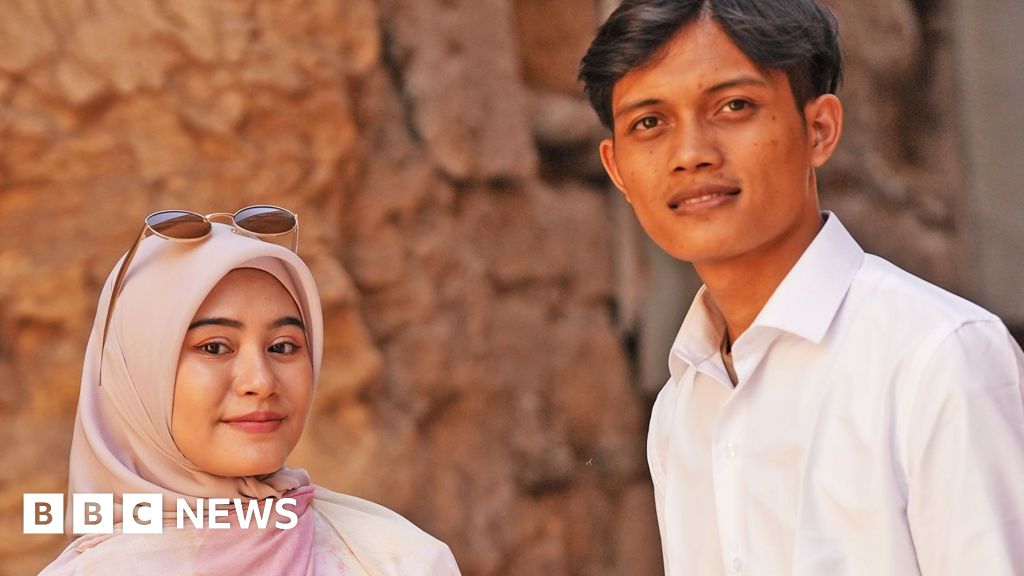 Our head teacher was an abuser. We joined forces to get justice – now we're marriedStudents spent years collecting evidence against their Indonesian principal, before falling in love.
4 hrs agoAsia Our head teacher was an abuser. We joined forces to get justice - now we're marriedStudents spent years collecting evidence against their Indonesian principal, before falling in love.
4 hrs agoAsia