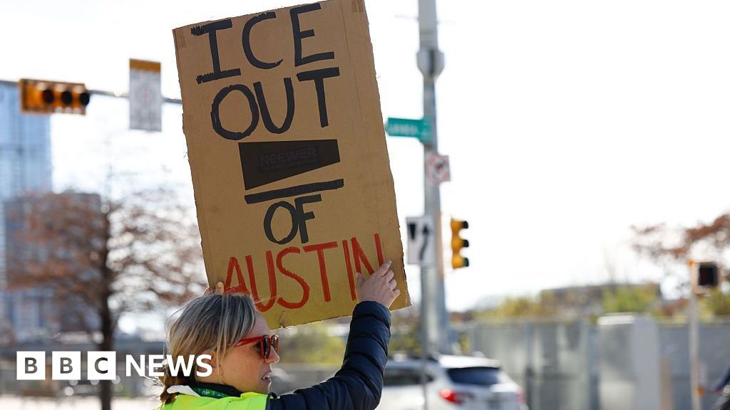 Protests as ICE agent shoots and wounds Venezuelan DoorDash driver in TexasProtests broke out in Austin after a Venezuelan delivery driver was taken to hospital with a gunshot wound in his torso.2 hrs agoUS & Canada Protests as ICE agent shoots and wounds Venezuelan DoorDash driver in TexasProtests broke out in Austin after a Venezuelan delivery driver was taken to hospital with a gunshot wound in his torso.2 hrs agoUS & Canada