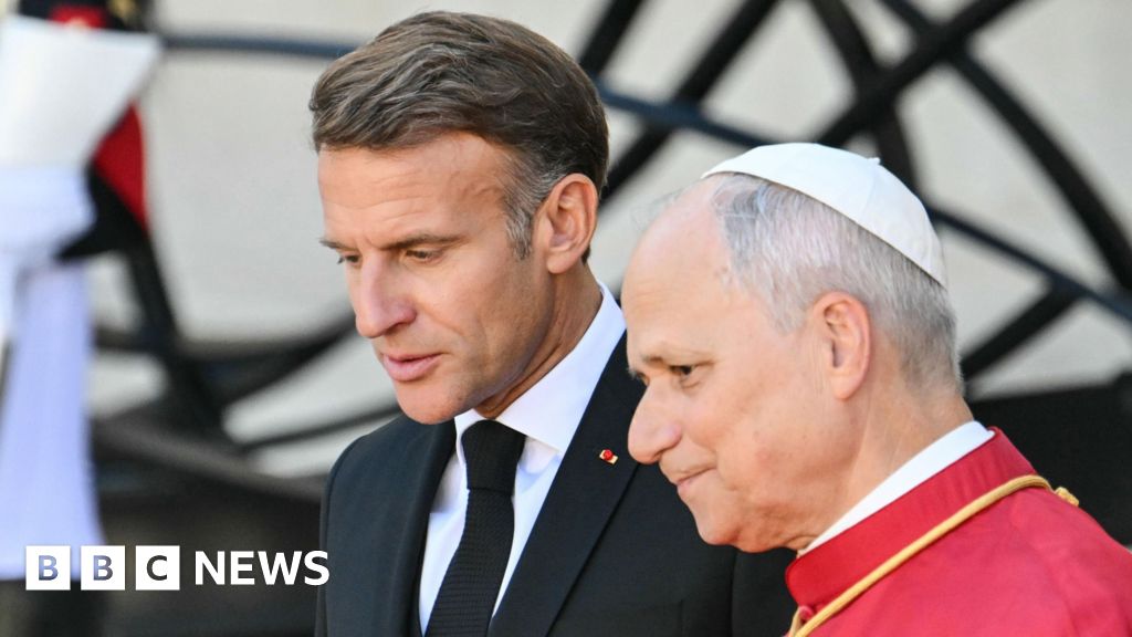 Thousands turn out to greet Pope in FranceThe BBC's Hugh Schofield looks at why the visit is met with enthusiasm the Church attributes to growing spirituality among the French.
4 hrs agoEurope Thousands turn out to greet Pope in FranceThe BBC's Hugh Schofield looks at why the visit is met with enthusiasm the Church attributes to growing spirituality among the French.
4 hrs agoEurope