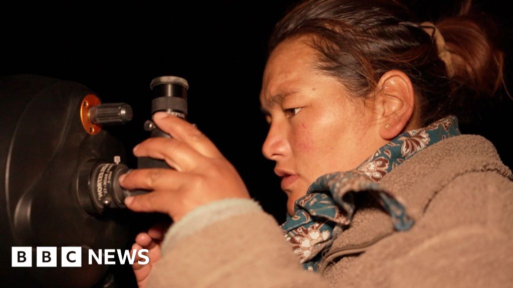 The young women guiding tourists through India's night skyAstronomy tourism is giving young women in Hanle income, confidence and a new role in their community.19 hrs agoIndia The young women guiding tourists through India's night skyAstronomy tourism is giving young women in Hanle income, confidence and a new role in their community.19 hrs agoIndia