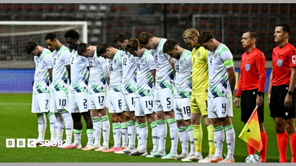 No handshakes between Republic of Ireland and IsraelThe Republic of Ireland and Israel players do not shake hands with each other before Sunday's controversial Uefa Nations League game in Hungary.1 hr agoR. of Ireland Men No handshakes between Republic of Ireland and IsraelThe Republic of Ireland and Israel players do not shake hands with each other before Sunday's controversial Uefa Nations League game in Hungary.1 hr agoR. of Ireland Men
