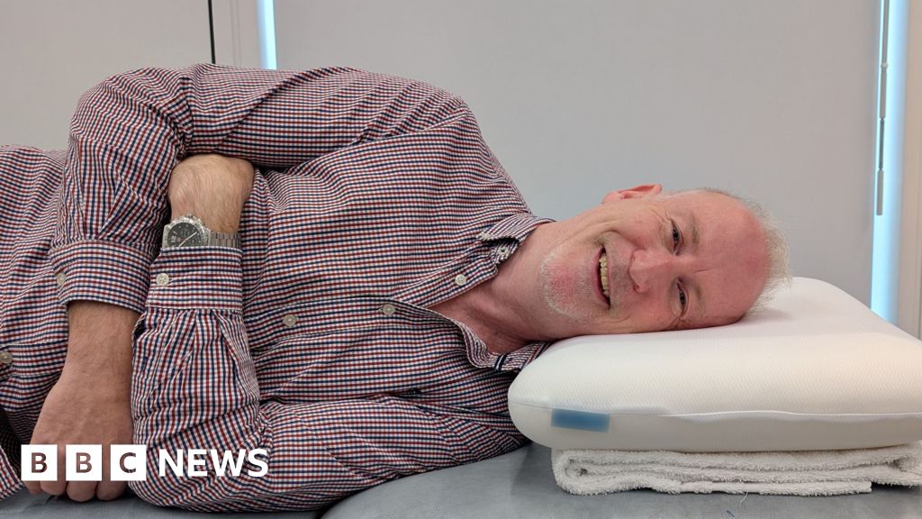 How to find your perfect pillow – according to an expertDr Chris McCarthy talks through the four considerations you need to make before buying your pillow.6 hrs agoHealth How to find your perfect pillow - according to an expertDr Chris McCarthy talks through the four considerations you need to make before buying your pillow.6 hrs agoHealth