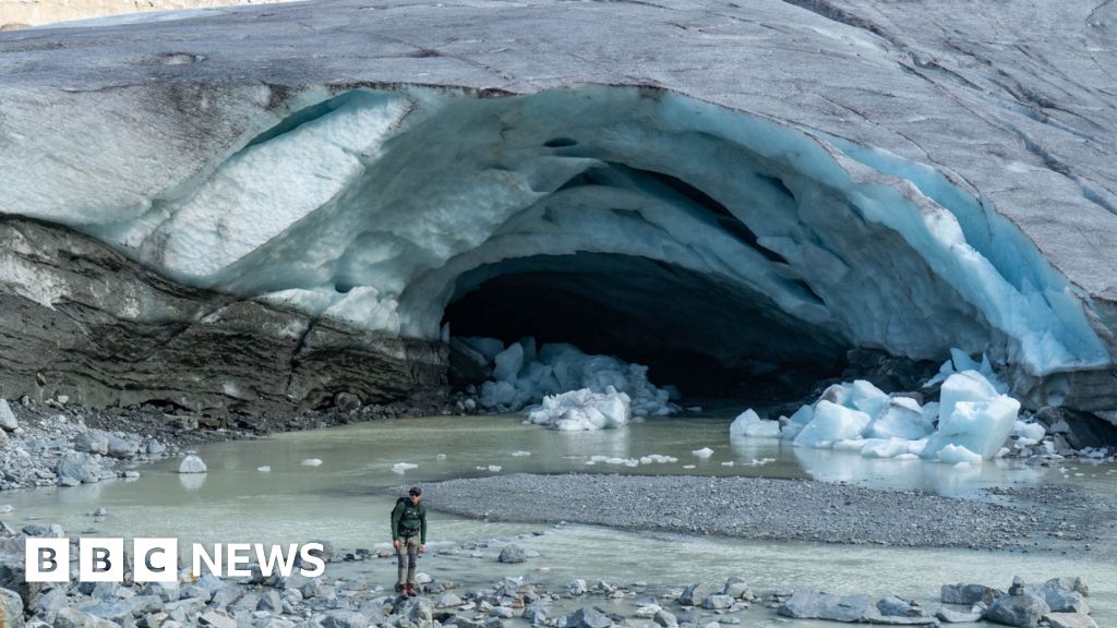 Swiss glaciers suffer 'disastrous' year of ice loss, threatening water suppliesScientists say such rapid melting is no longer surprising given the pace of climate change.2 hrs agoClimate Swiss glaciers suffer 'disastrous' year of ice loss, threatening water suppliesScientists say such rapid melting is no longer surprising given the pace of climate change.2 hrs agoClimate