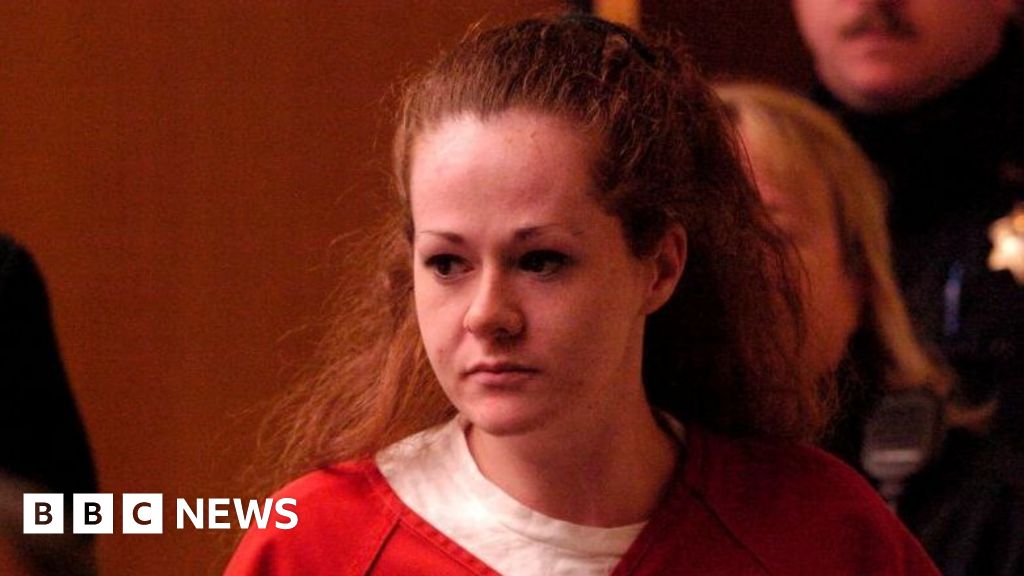 What happened in failed execution of Christa Pike – and what next?The convicted killer is in hospital in Tennessee after surviving two lethal injections, in a case that has raised many questions.1 hr agoUS & Canada What happened in failed execution of Christa Pike - and what next?The convicted killer is in hospital in Tennessee after surviving two lethal injections, in a case that has raised many questions.1 hr agoUS & Canada