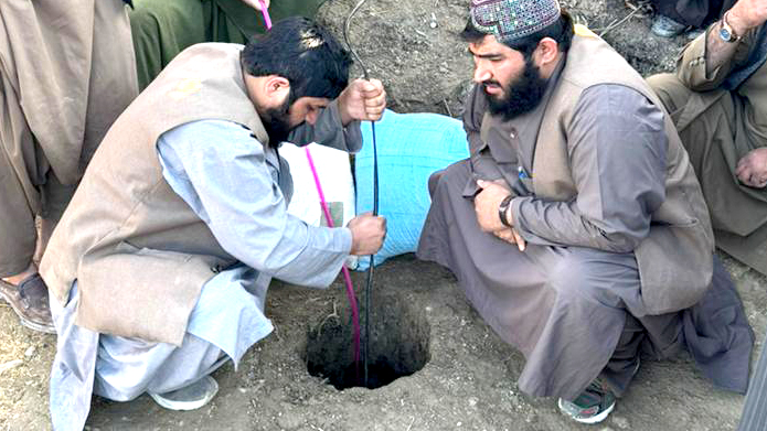 Children are dying falling into abandoned Afghan wells – this is how one five-year-old was rescuedHow an 11-year-old risked his own life to save one of the victims of Afghanistan's dependency on water from deep underground. Children are dying falling into abandoned Afghan wells - this is how one five-year-old was rescuedHow an 11-year-old risked his own life to save one of the victims of Afghanistan's dependency on water from deep underground.