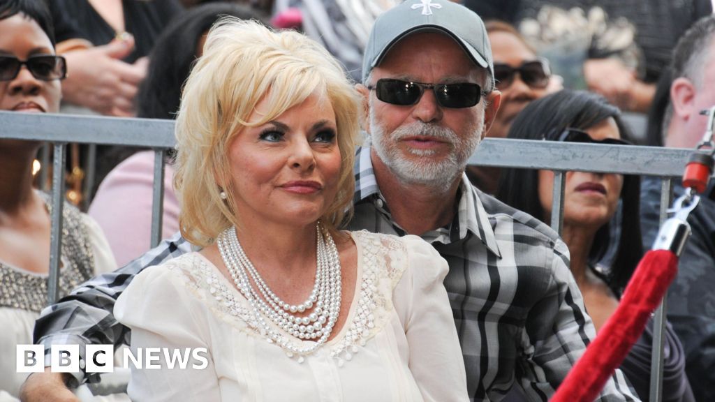 US televangelist Jim Bakker, disgraced from sex scandal and fraud, dies at 86Jim Bakker co-founded The PTL Club with his then-wife Tammy Faye before being jailed for fraud and conspiracy. 4 hrs agoUS & Canada US televangelist Jim Bakker, disgraced from sex scandal and fraud, dies at 86Jim Bakker co-founded The PTL Club with his then-wife Tammy Faye before being jailed for fraud and conspiracy. 4 hrs agoUS & Canada