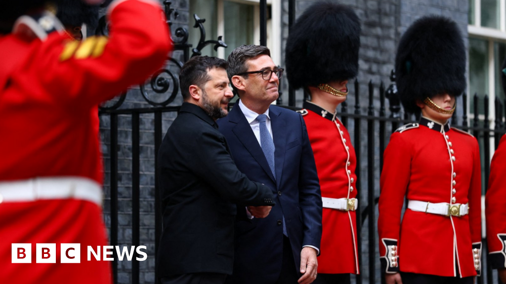 Burnham treads carefully with Zelensky visit, balancing Trump and UkraineThe UK's prime minister meets with Volodymyr Zelensky after a rocky week for the Ukraine president.2 hrs agoEurope Burnham treads carefully with Zelensky visit, balancing Trump and UkraineThe UK's prime minister meets with Volodymyr Zelensky after a rocky week for the Ukraine president.2 hrs agoEurope