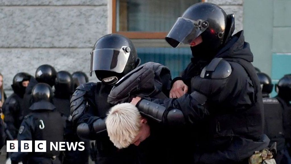 They fled Russia, but the West sent them backOver the past year there has been a stark rise in anti-government activists deported to Russia from the EU and US where they were seeking refuge.5 hrs agoEurope They fled Russia, but the West sent them backOver the past year there has been a stark rise in anti-government activists deported to Russia from the EU and US where they were seeking refuge.5 hrs agoEurope