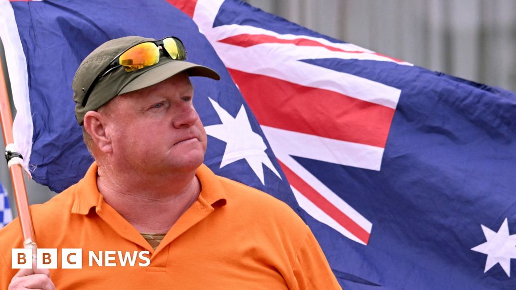'Targeted' attack on much-loved MP leaves Australian town heartbrokenLocals describe the MP, who had to have both legs amputated, as a genuinely kind person who fought for the community.6 hrs agoAustralia 'Targeted' attack on much-loved MP leaves Australian town heartbrokenLocals describe the MP, who had to have both legs amputated, as a genuinely kind person who fought for the community.6 hrs agoAustralia