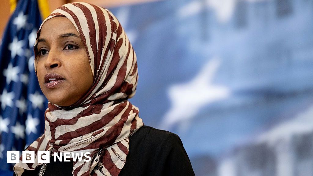 Ilhan Omar says 'bizarre' pre-dawn raid on her home is forcing her to move outThe congresswoman said federal agents seized over a dozen items, including cell phones and notebooks, as part of a federal investigation. 1 hr agoUS & Canada Ilhan Omar says 'bizarre' pre-dawn raid on her home is forcing her to move outThe congresswoman said federal agents seized over a dozen items, including cell phones and notebooks, as part of a federal investigation. 1 hr agoUS & Canada