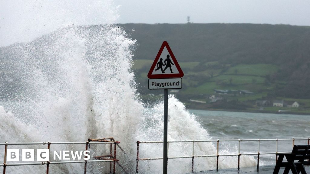 Thousands without electricity as Storm Boelo hits UKFlights have been cancelled in Belfast and Dublin, while thousands of homes have been left without power.50 mins agoNorthern Ireland Thousands without electricity as Storm Boelo hits UKFlights have been cancelled in Belfast and Dublin, while thousands of homes have been left without power.50 mins agoNorthern Ireland