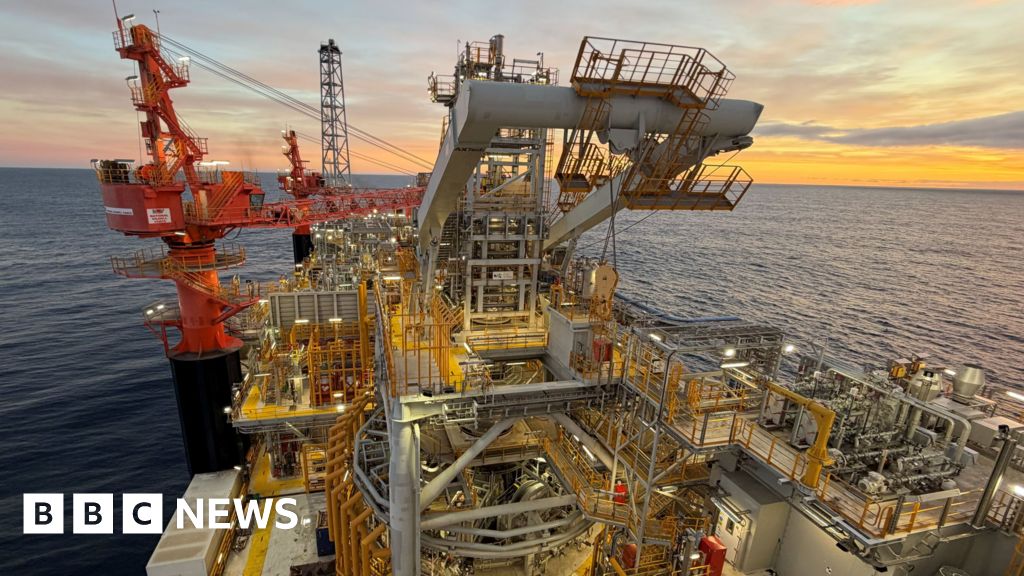 Rosebank: Life on the oil field at the centre of a political stormScotland editor James Cook finds out what life is like on board a ship in an untapped oil field awaiting its fate.6 hrs agoScotland Rosebank: Life on the oil field at the centre of a political stormScotland editor James Cook finds out what life is like on board a ship in an untapped oil field awaiting its fate.6 hrs agoScotland