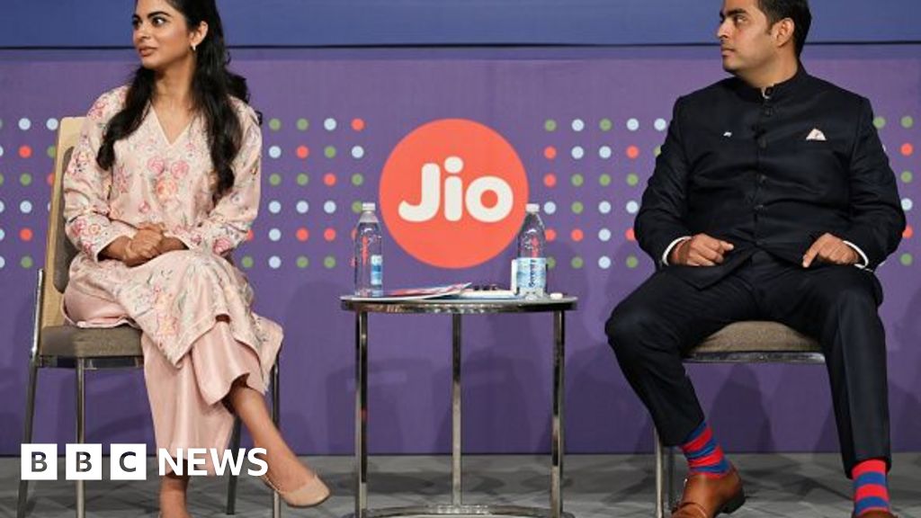India's largest share sale could end cheap mobile internet for millionsJio's IPO promises a windfall for investors, but could signal the end of cheap mobile data for millions.17 hrs agoAsia India's largest share sale could end cheap mobile internet for millionsJio's IPO promises a windfall for investors, but could signal the end of cheap mobile data for millions.17 hrs agoAsia